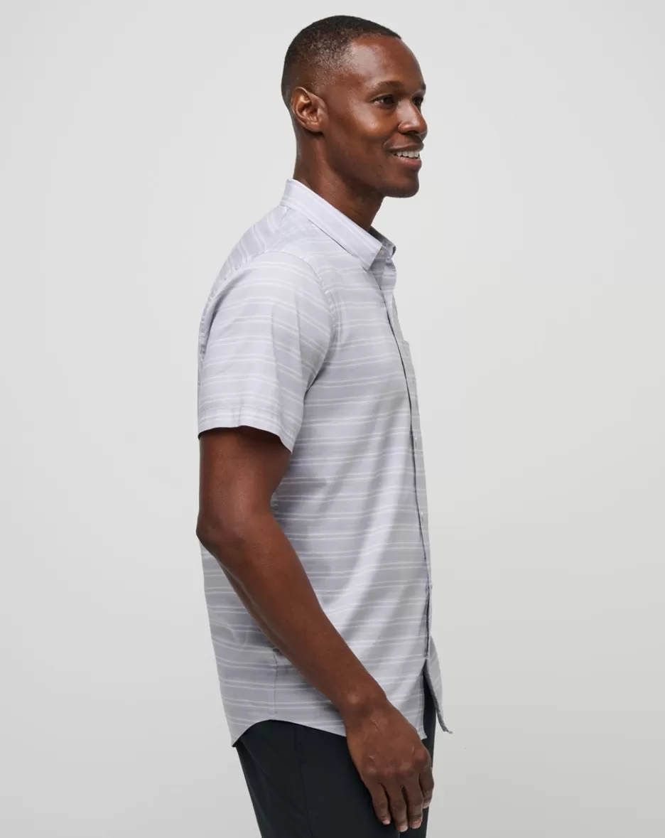 ON THE TABLE BUTTON-UP*TravisMathew Online